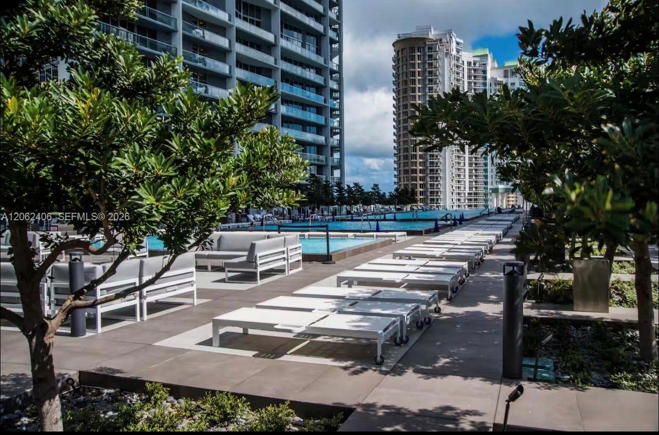 485 Brickell Ave 4711 photo 19