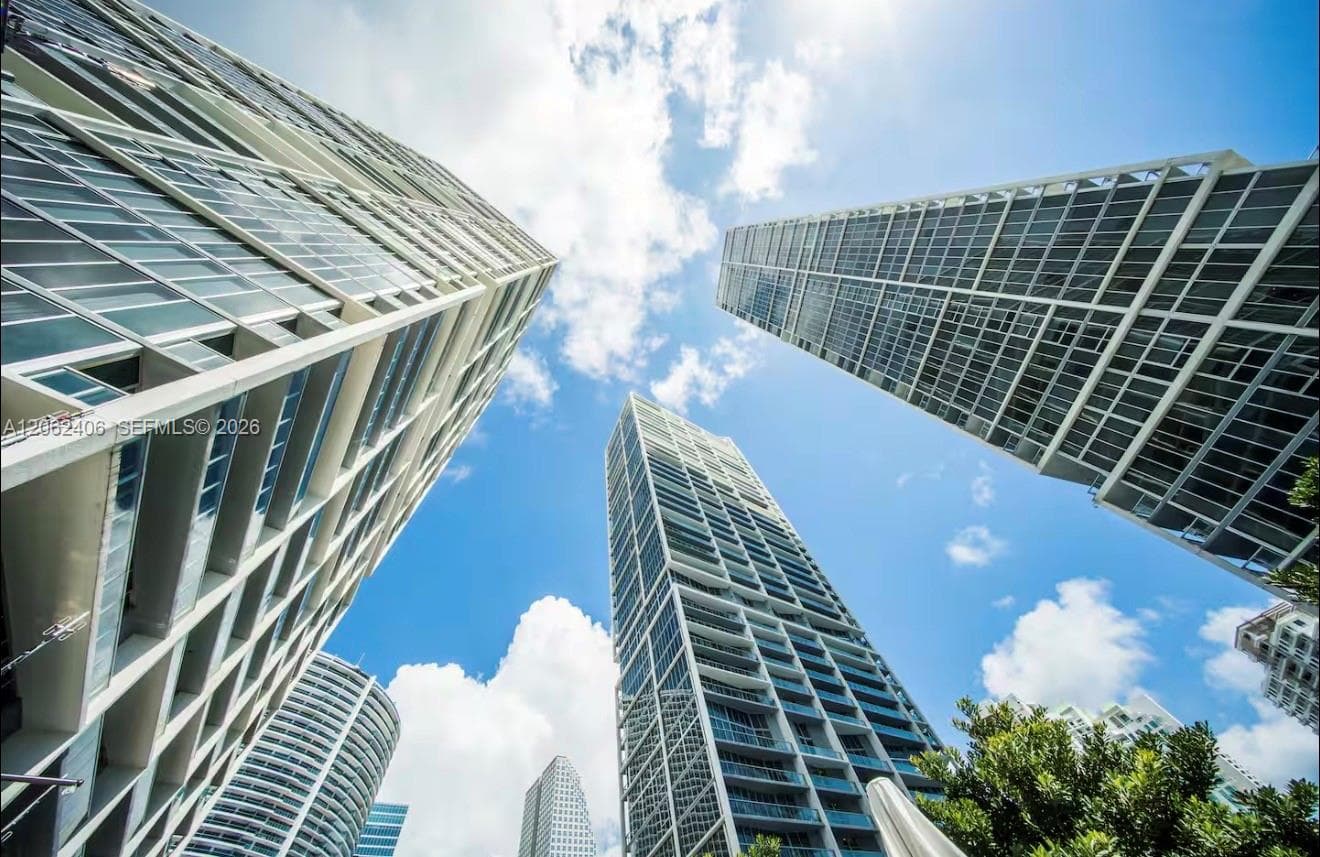 485 Brickell Ave 4711 photo 4