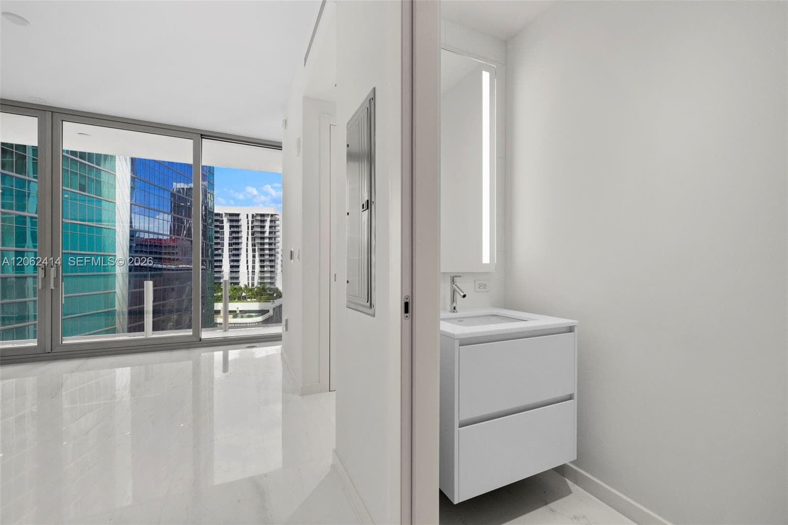 300 Biscayne Blvd Way 1708 photo 6