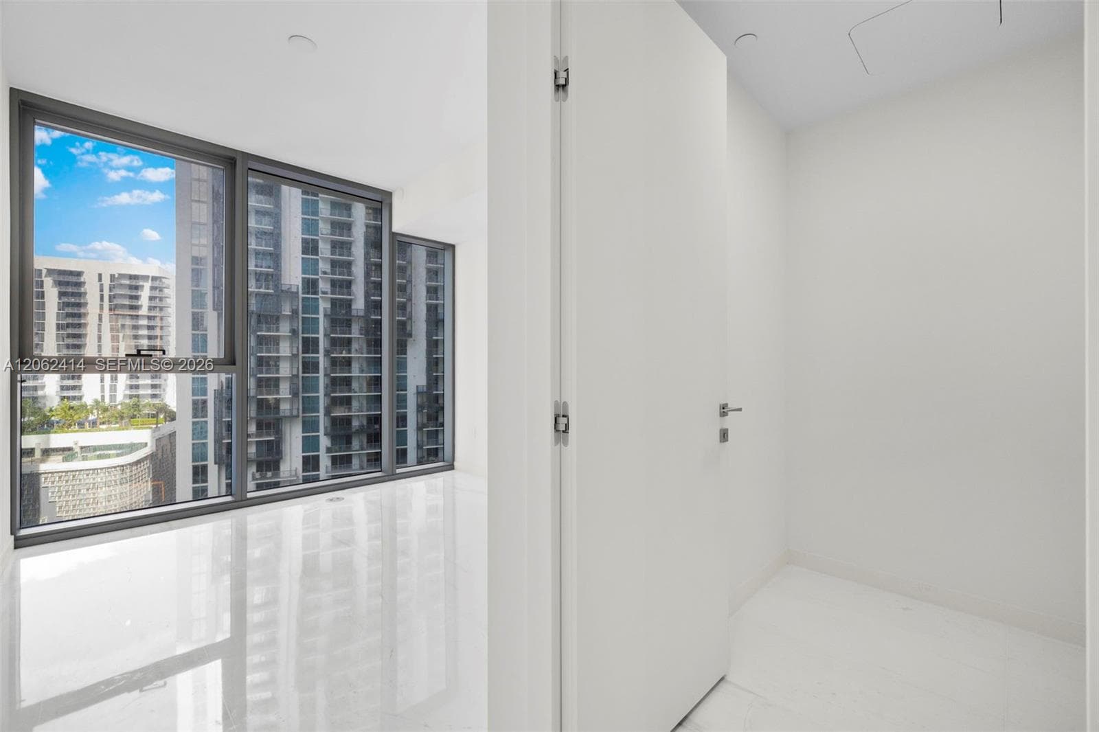 300 Biscayne Blvd Way 1708 photo 16