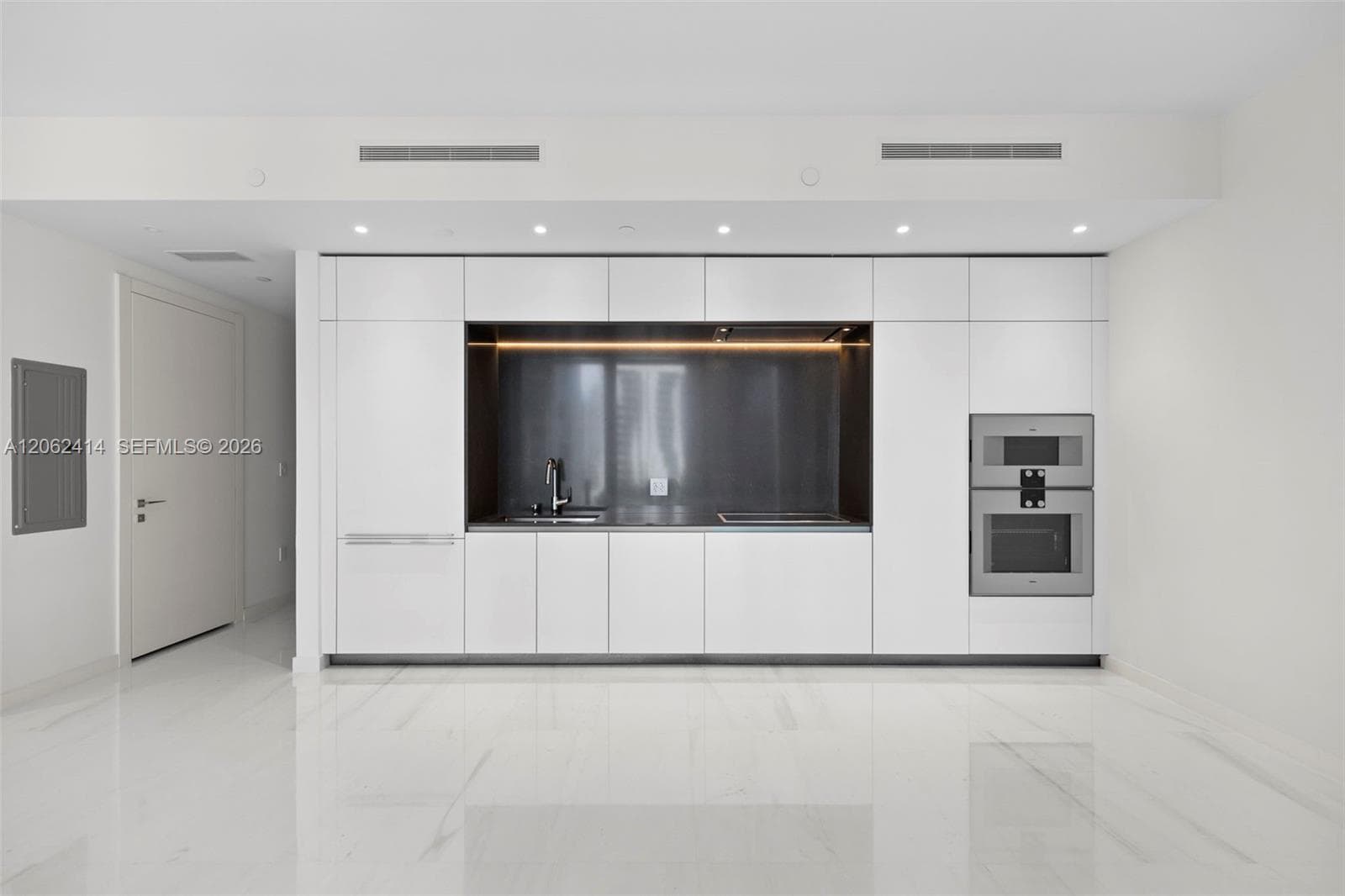 300 Biscayne Blvd Way 1708 photo 8