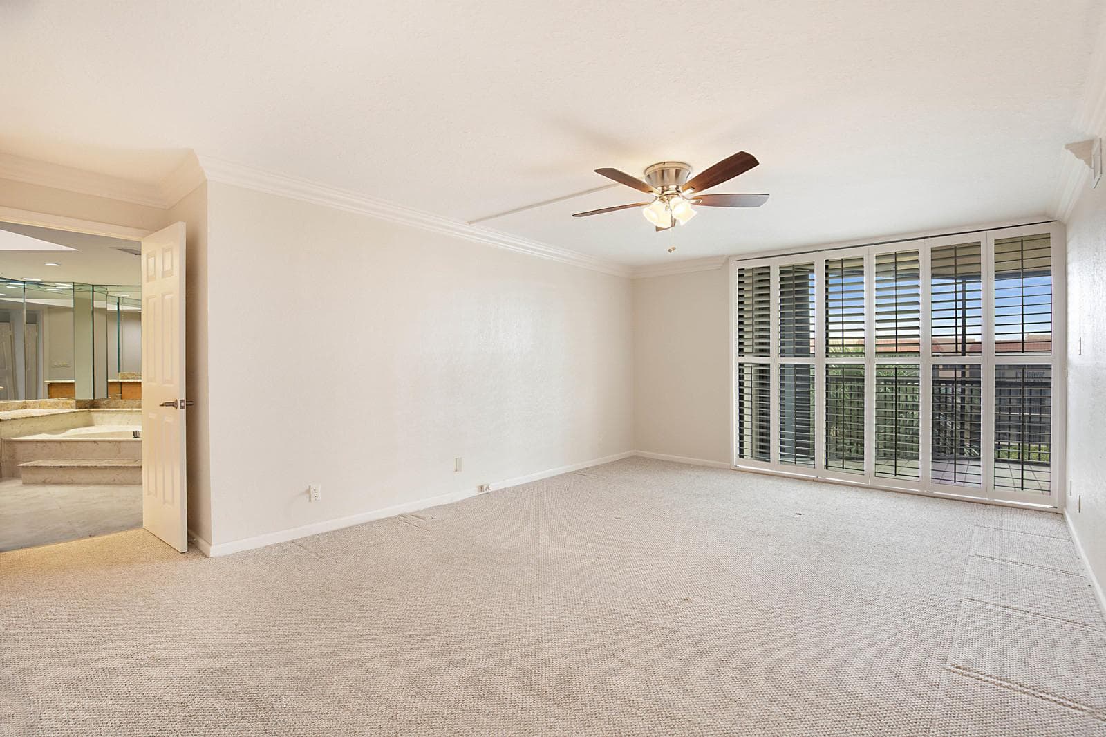 800 Jeffery Street 409 photo 19