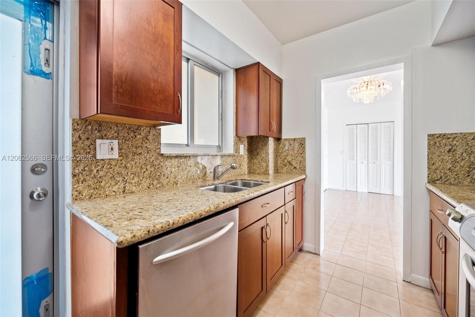 9101 E Bay Harbor Dr 204 photo 13