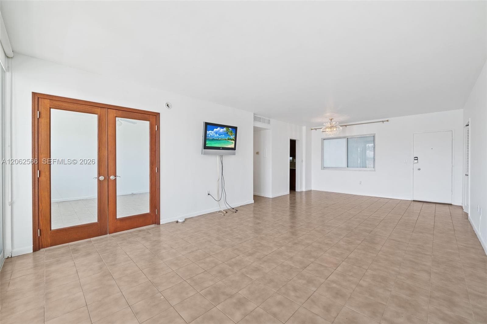 9101 E Bay Harbor Dr 204 photo 7