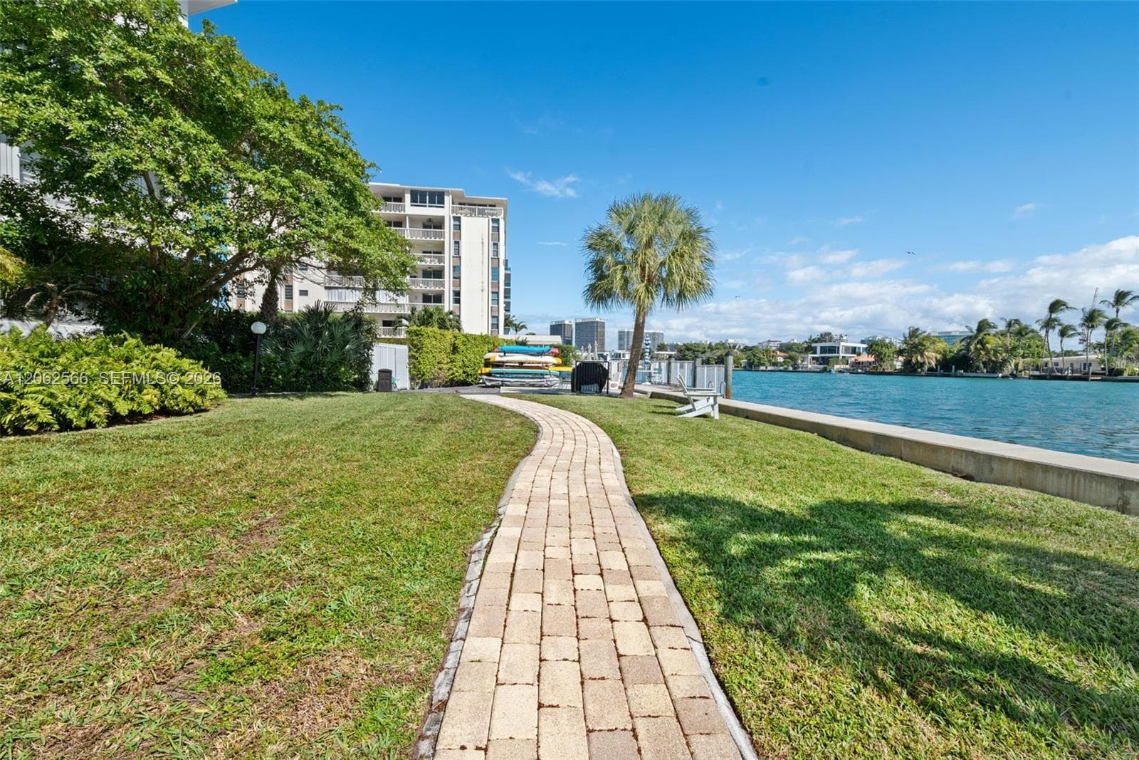 9101 E Bay Harbor Dr 204 photo 20
