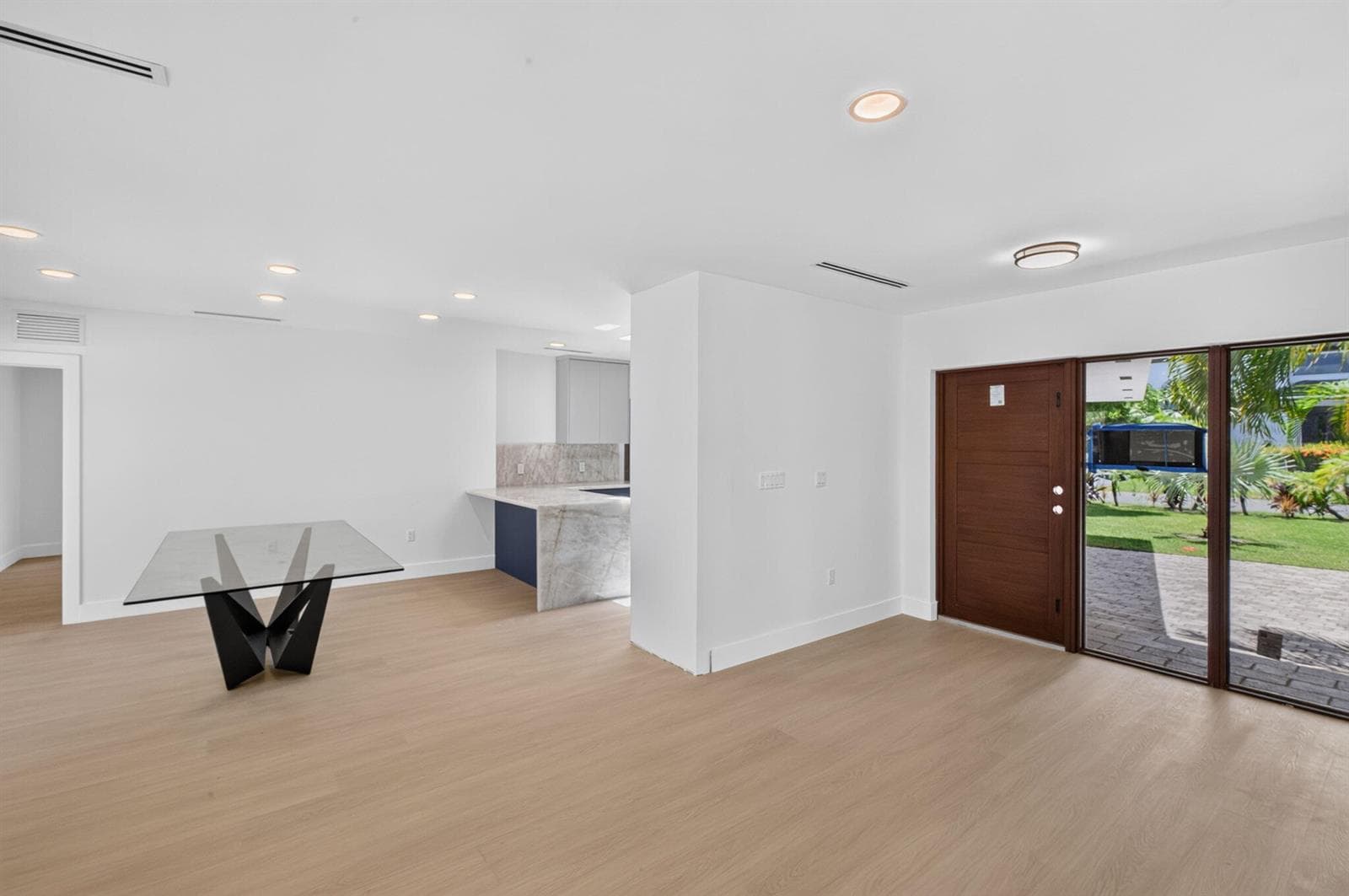 631 N Mashta Drive photo 17