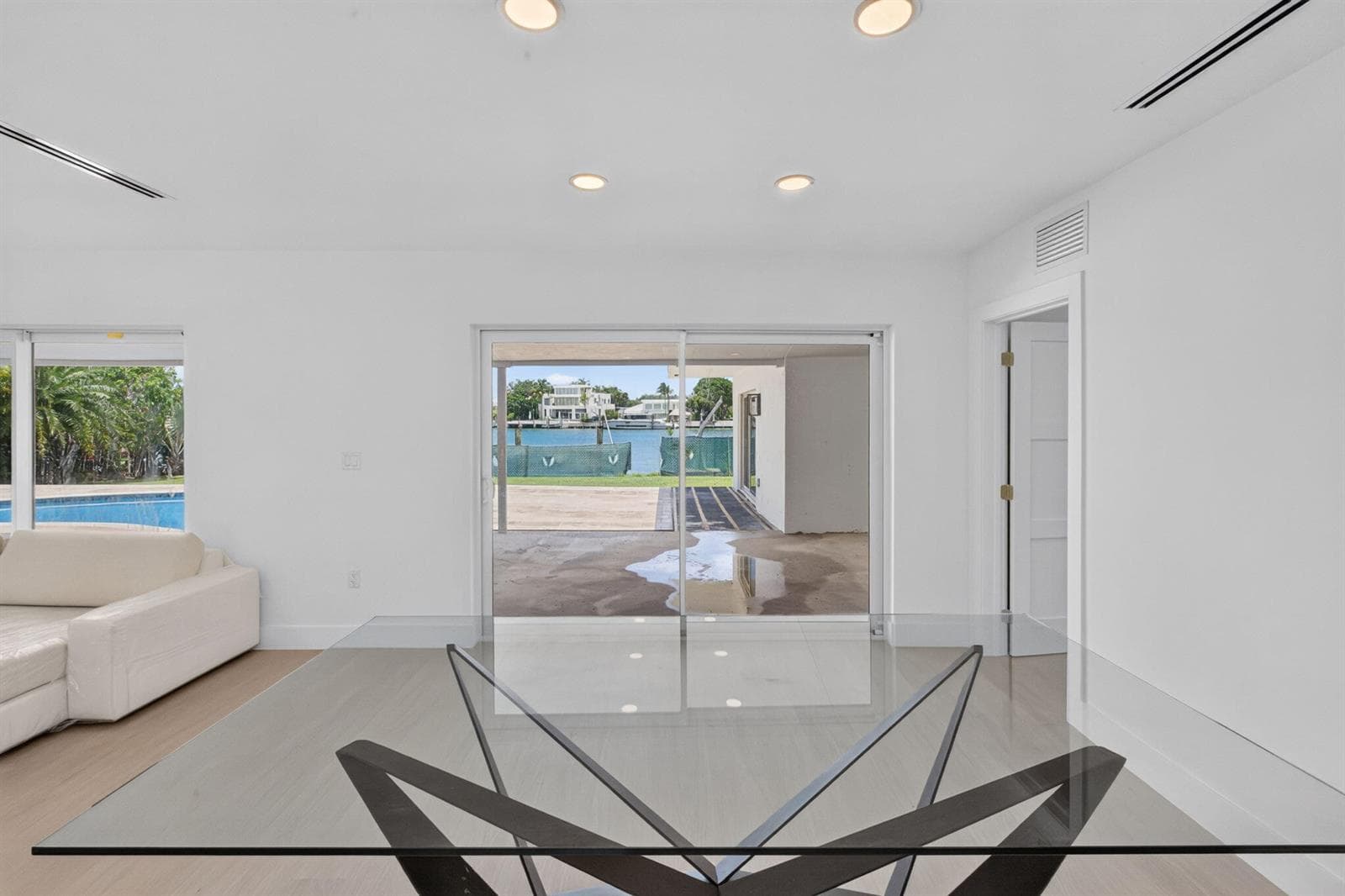 631 N Mashta Drive photo 22