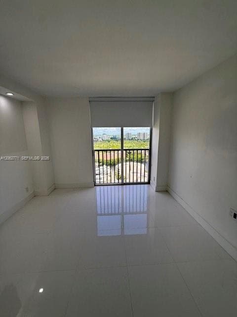 19707 Turnberry Way 24B photo 23