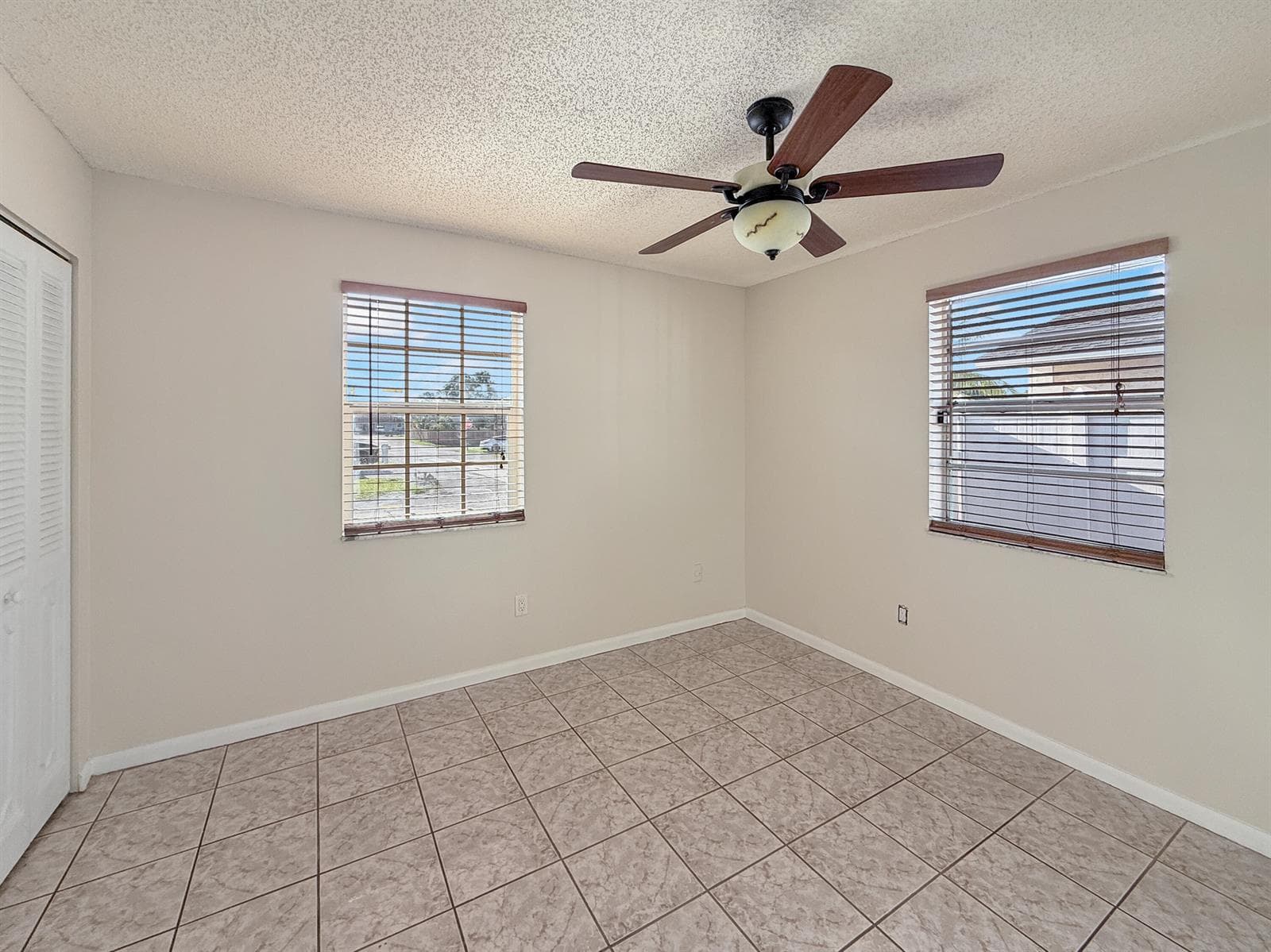 5365 Cannon Way photo 10
