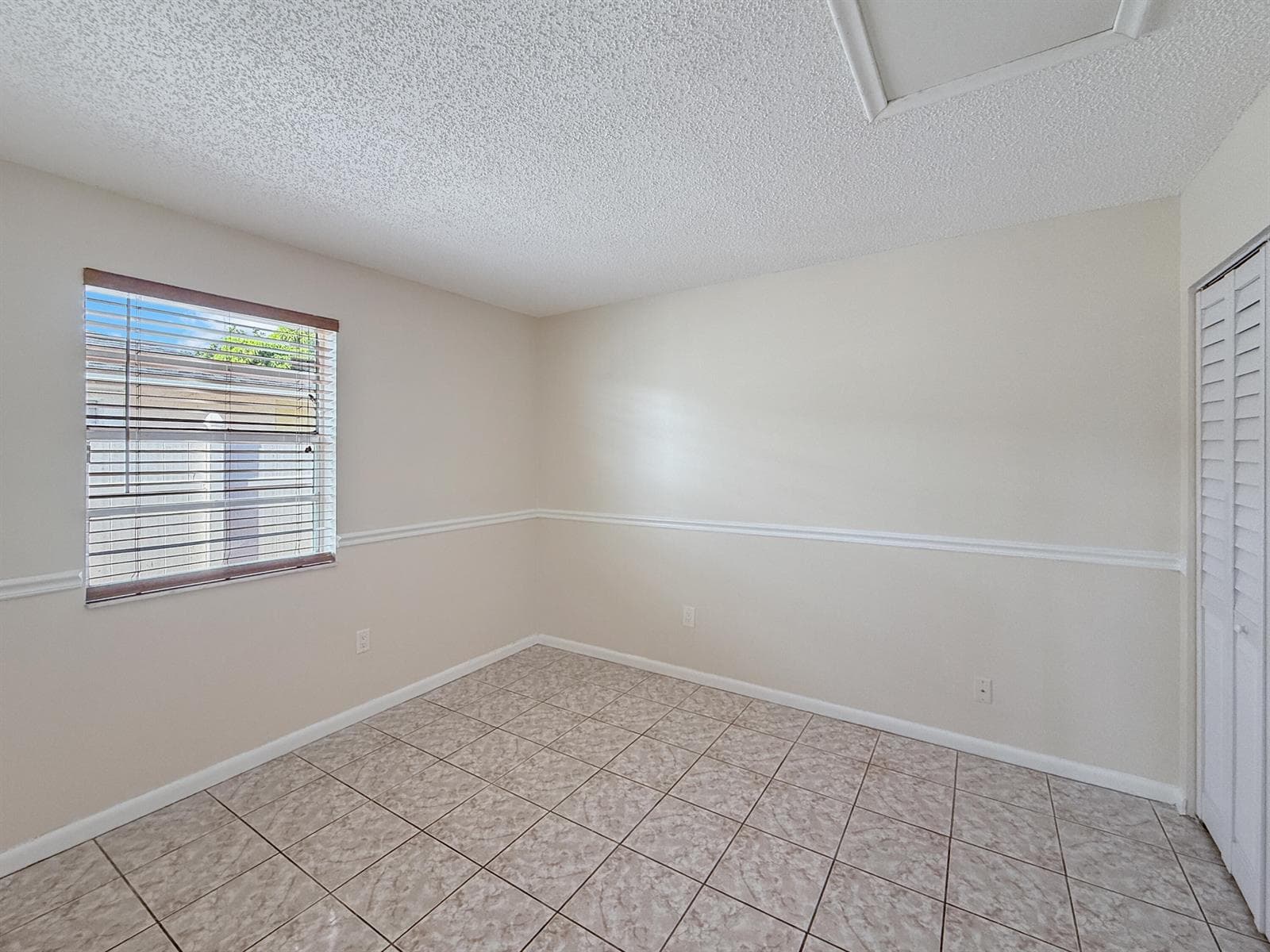 5365 Cannon Way photo 14
