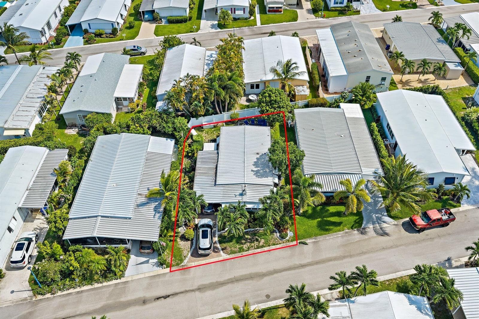 400 N HIGHWAY A1A 33 photo 2