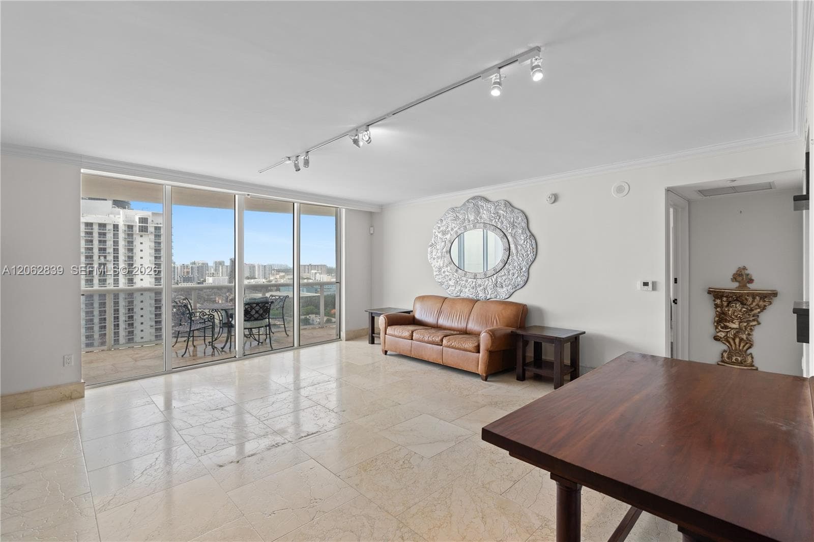 18911 Collins Ave 2103 photo 6