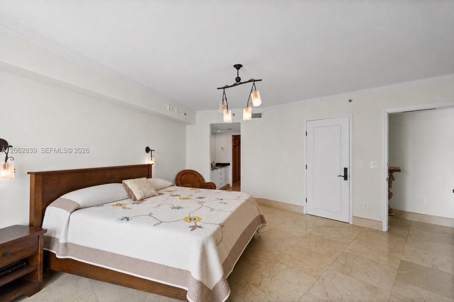 18911 Collins Ave 2103 photo 19
