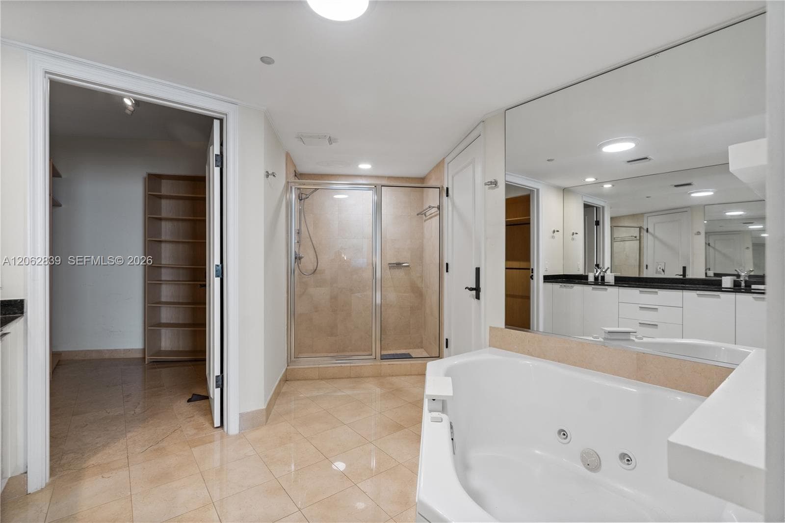 18911 Collins Ave 2103 photo 21