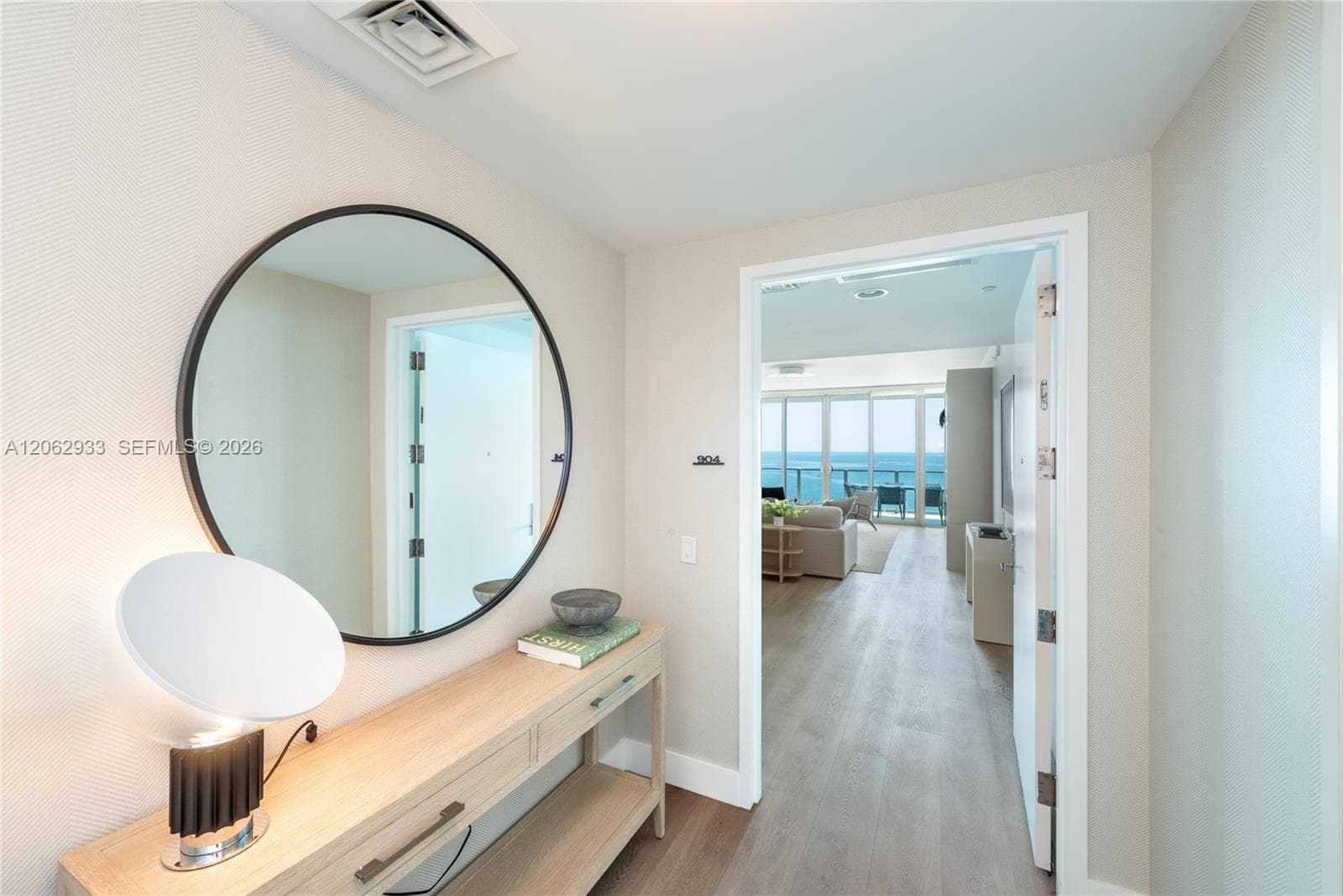 360 Ocean Dr 904S photo 21