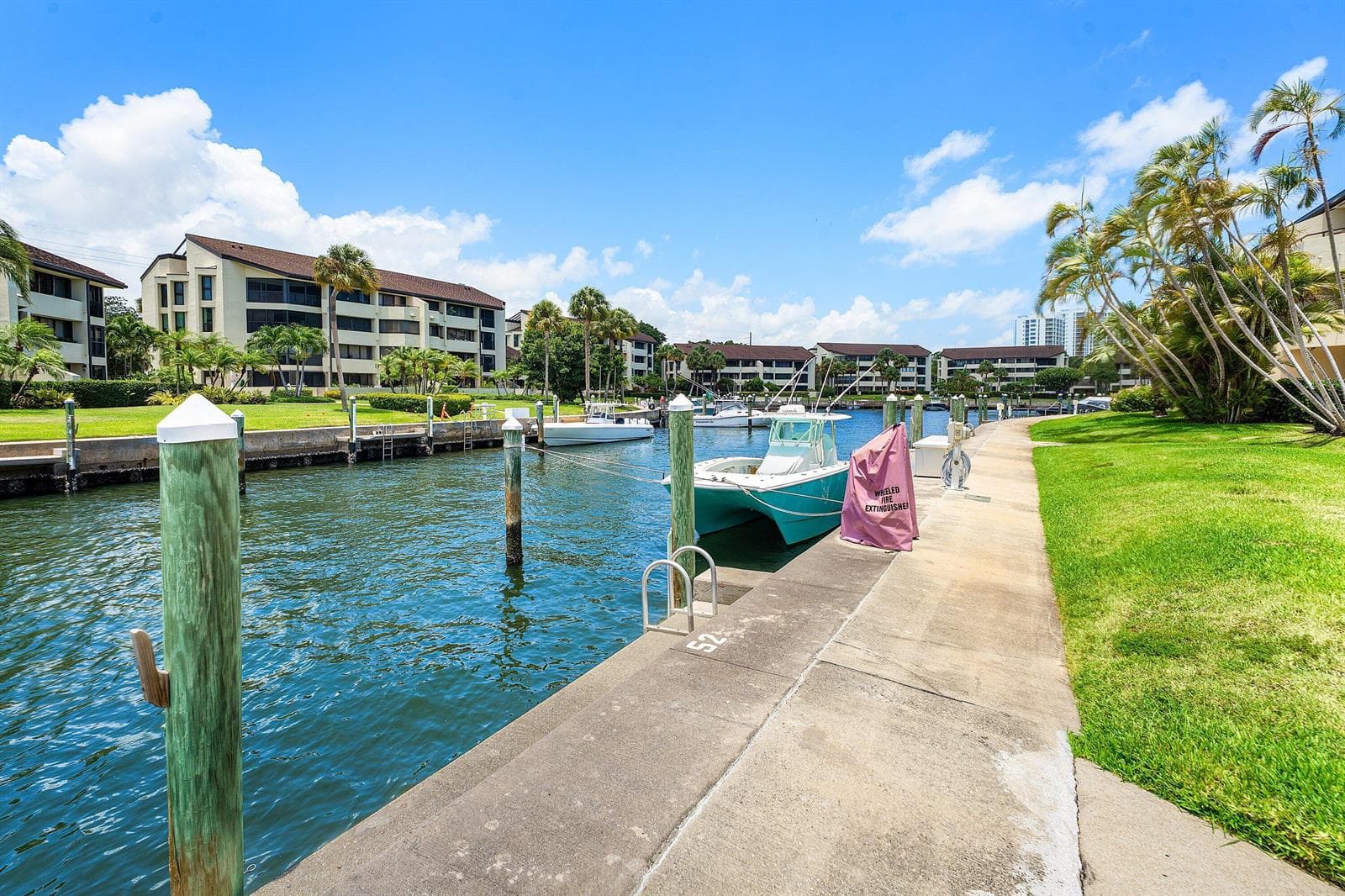 1125 E Marine Way E J3l photo 4
