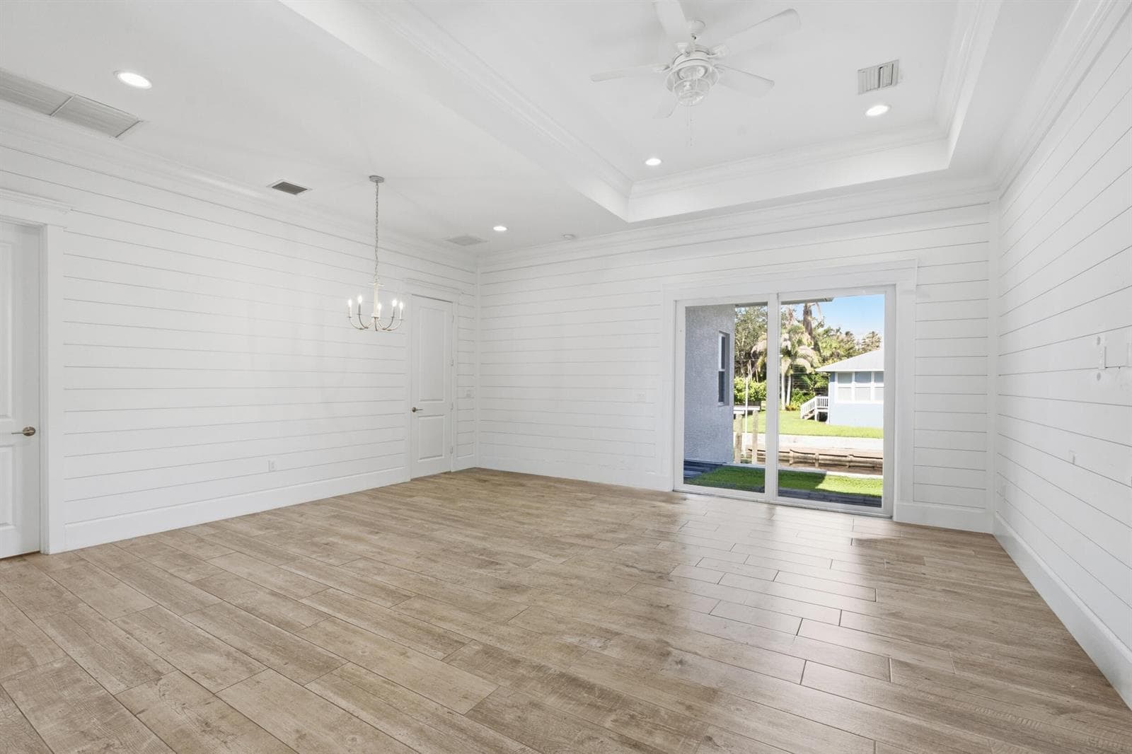 2534 SW CONCH COVE Lane photo 13