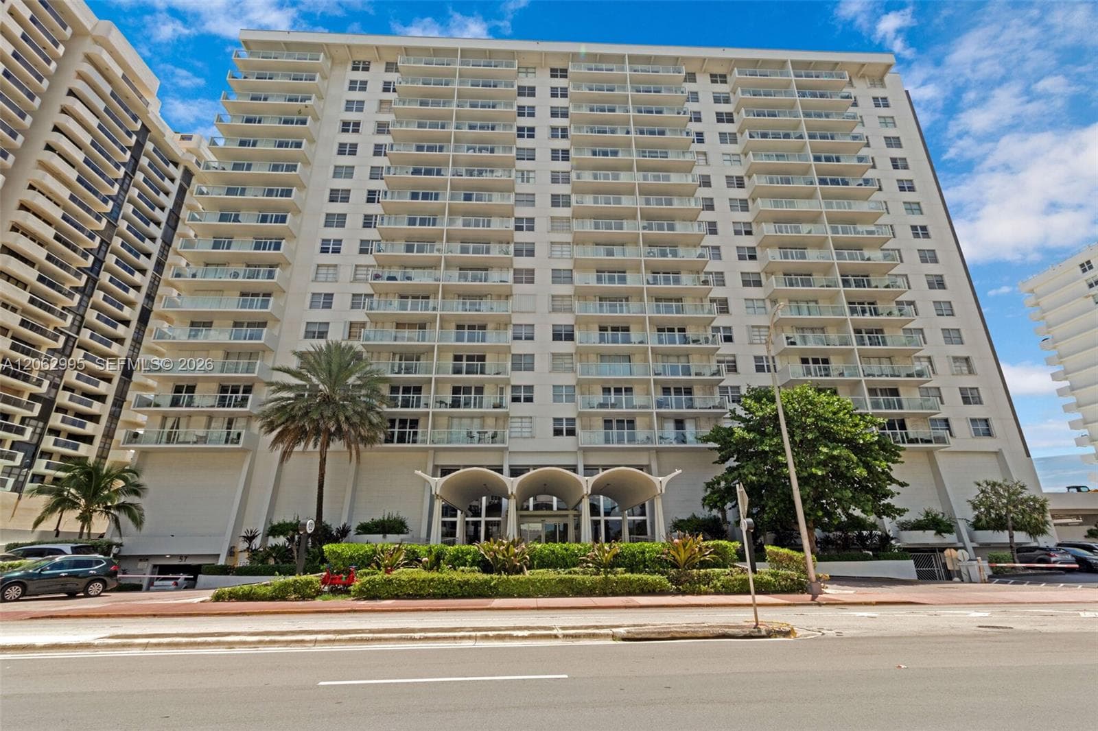5701 Collins Ave 919 photo 14