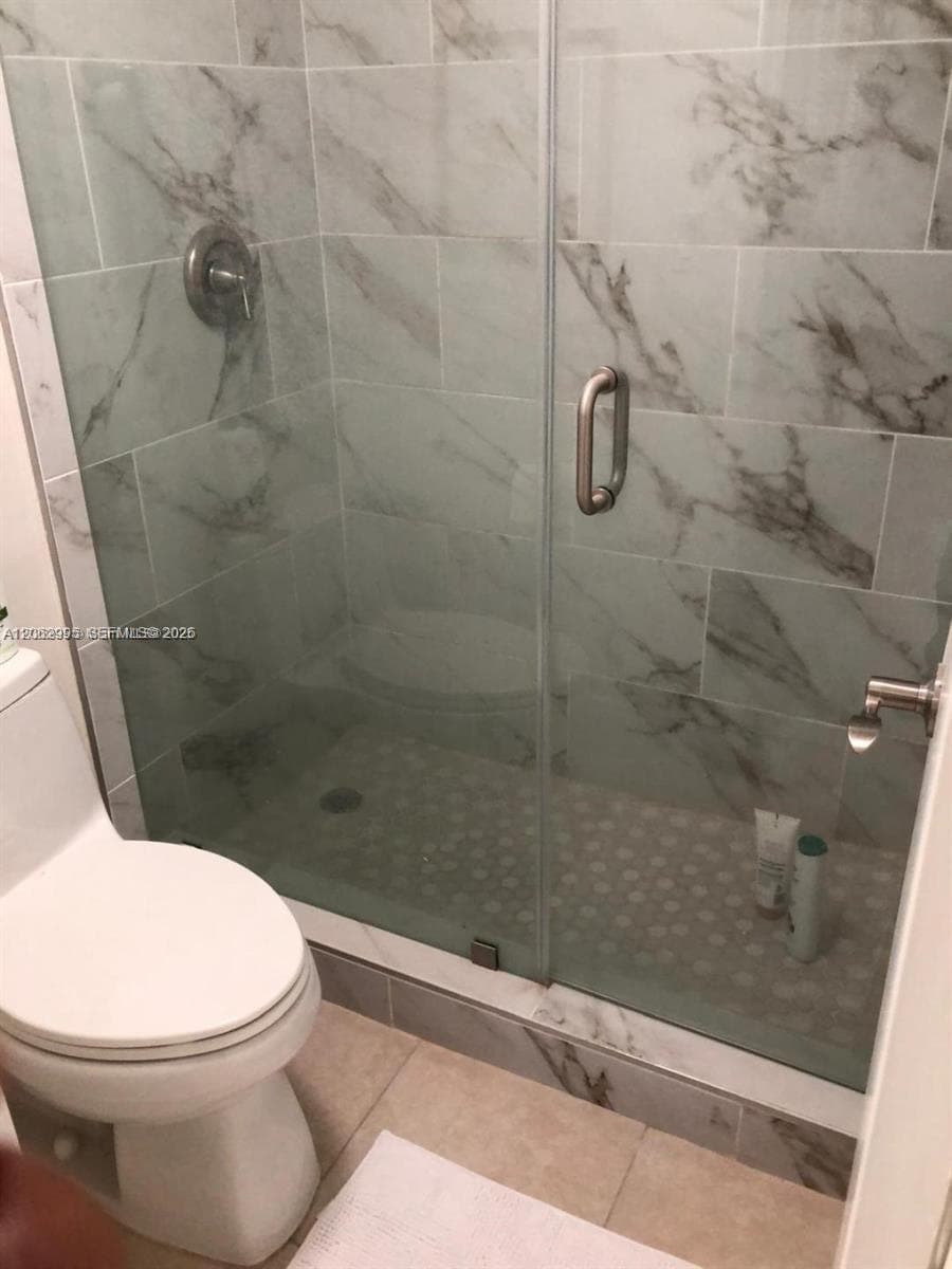 5701 Collins Ave 919 photo 11