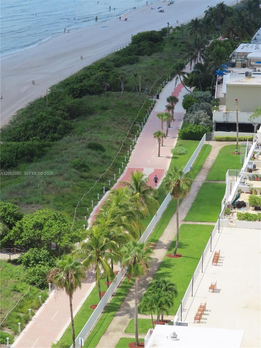 5701 Collins Ave 919 photo 25