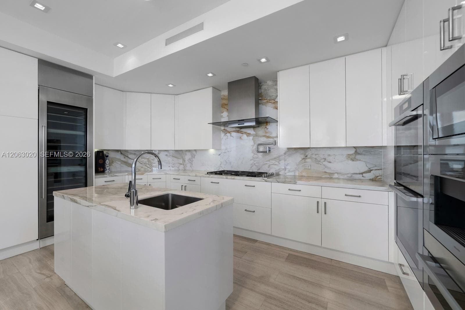 17749 Collins Ave 601 photo 10