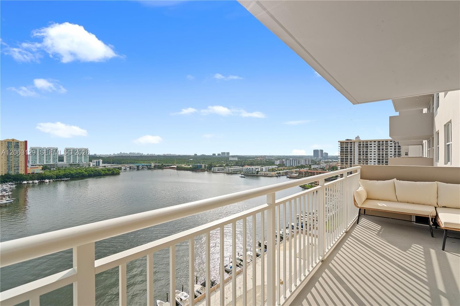 250 174th St 1803 photo 2