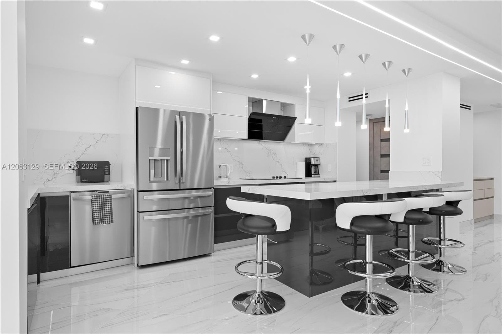 250 174th St 1803 photo 1
