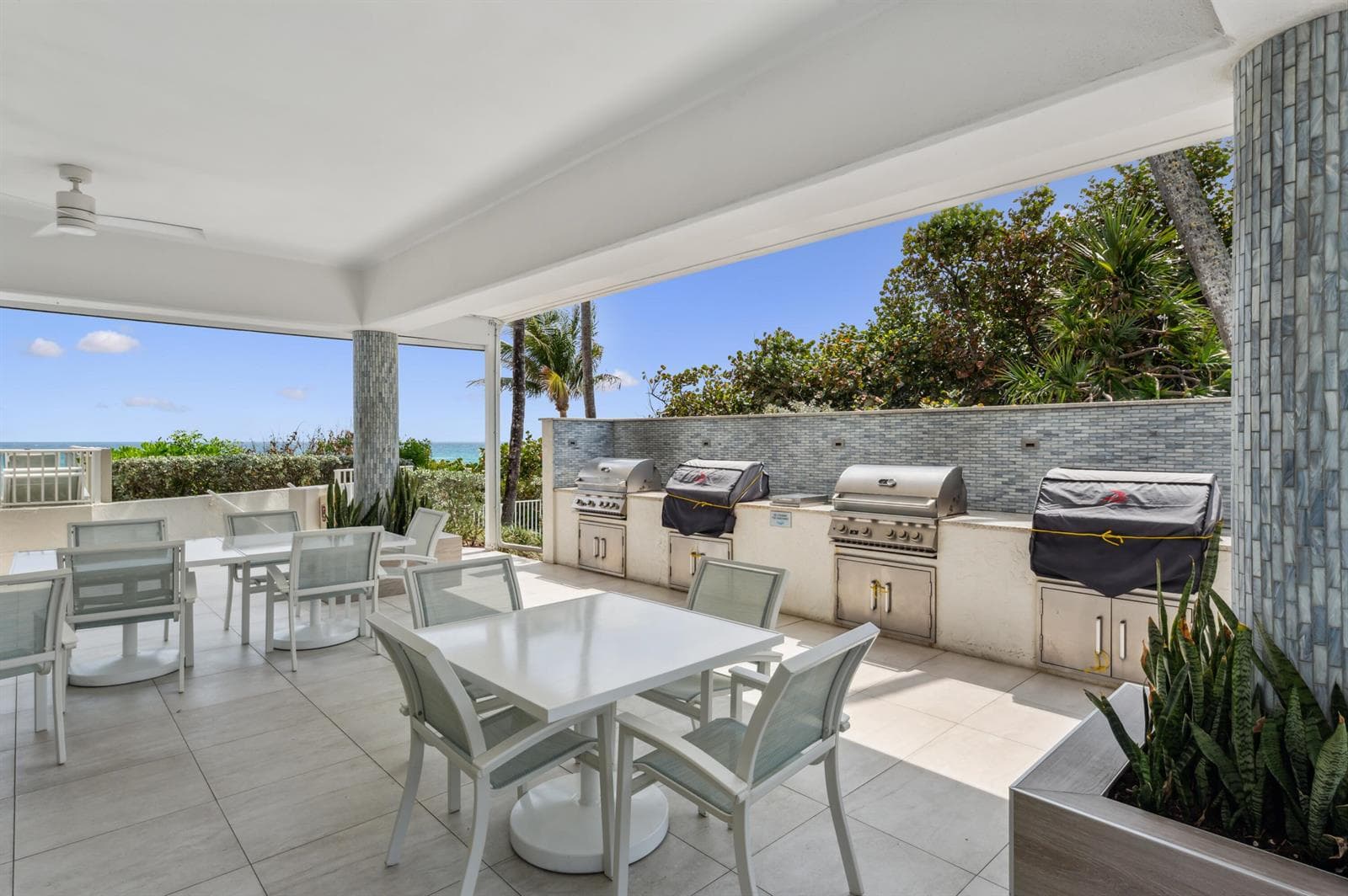 4600 S Ocean Boulevard 301 photo 6