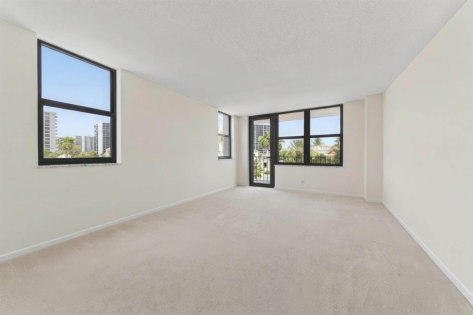 4600 S Ocean Boulevard 301 photo 25