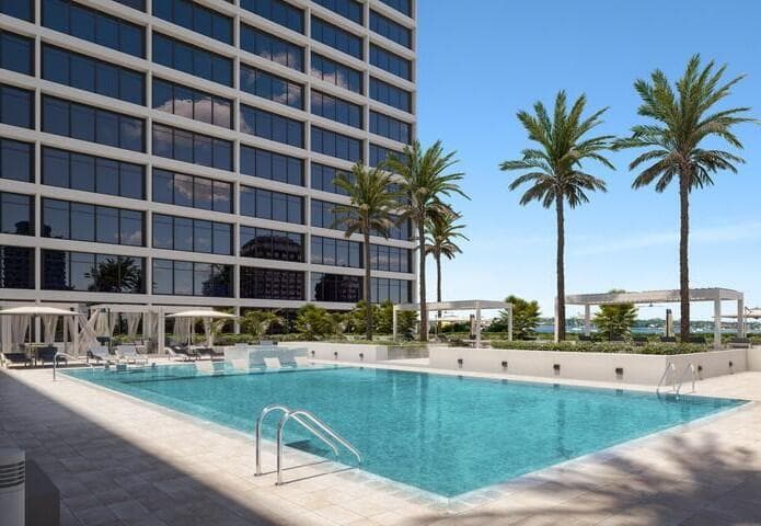 529 S Flagler Drive 24E photo 23