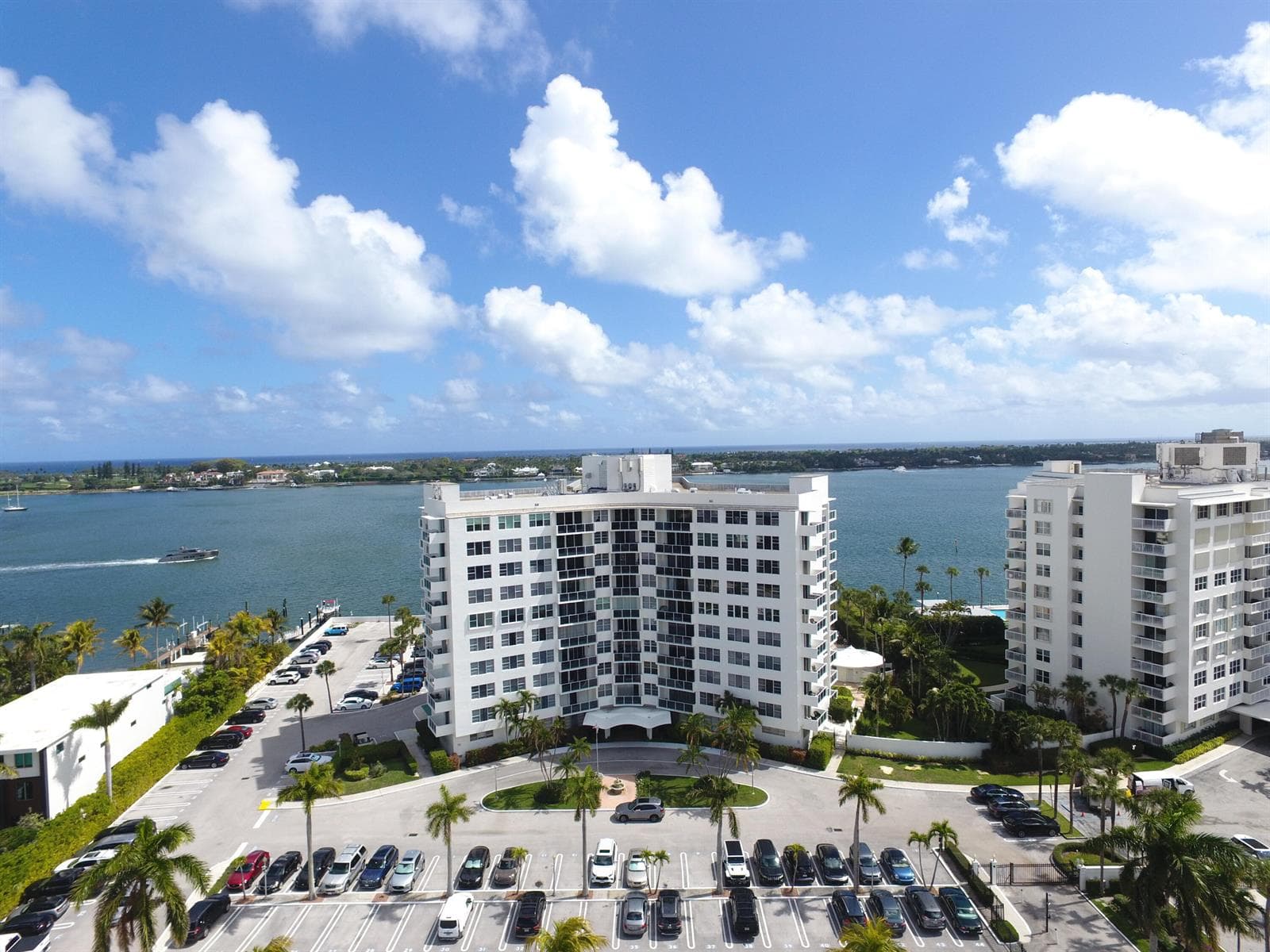 2800 N FLAGLER Drive 211 photo 3