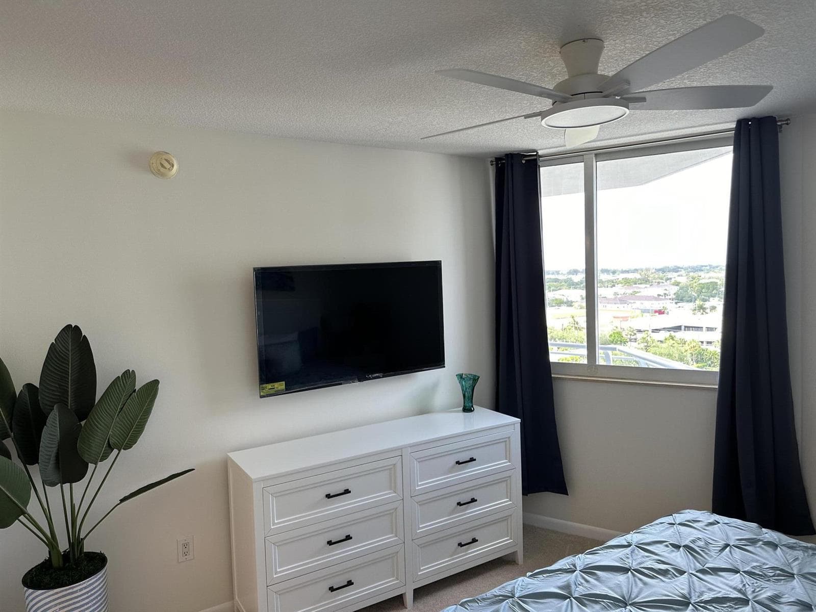 1551 N Flagler Drive 1106 photo 18