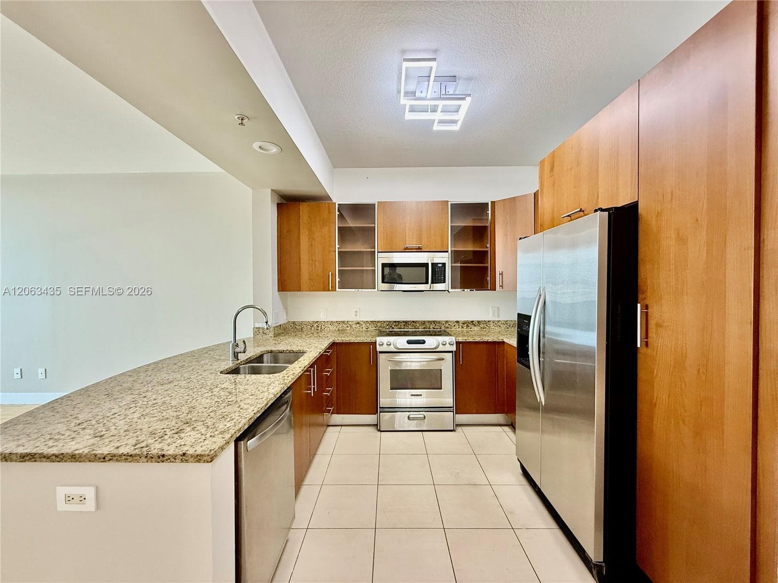 1945 S Ocean Dr 710 photo 6