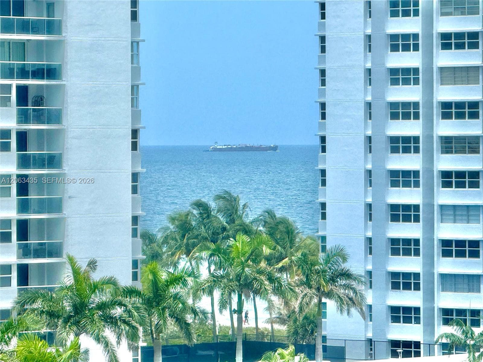 1945 S Ocean Dr 710 photo 15