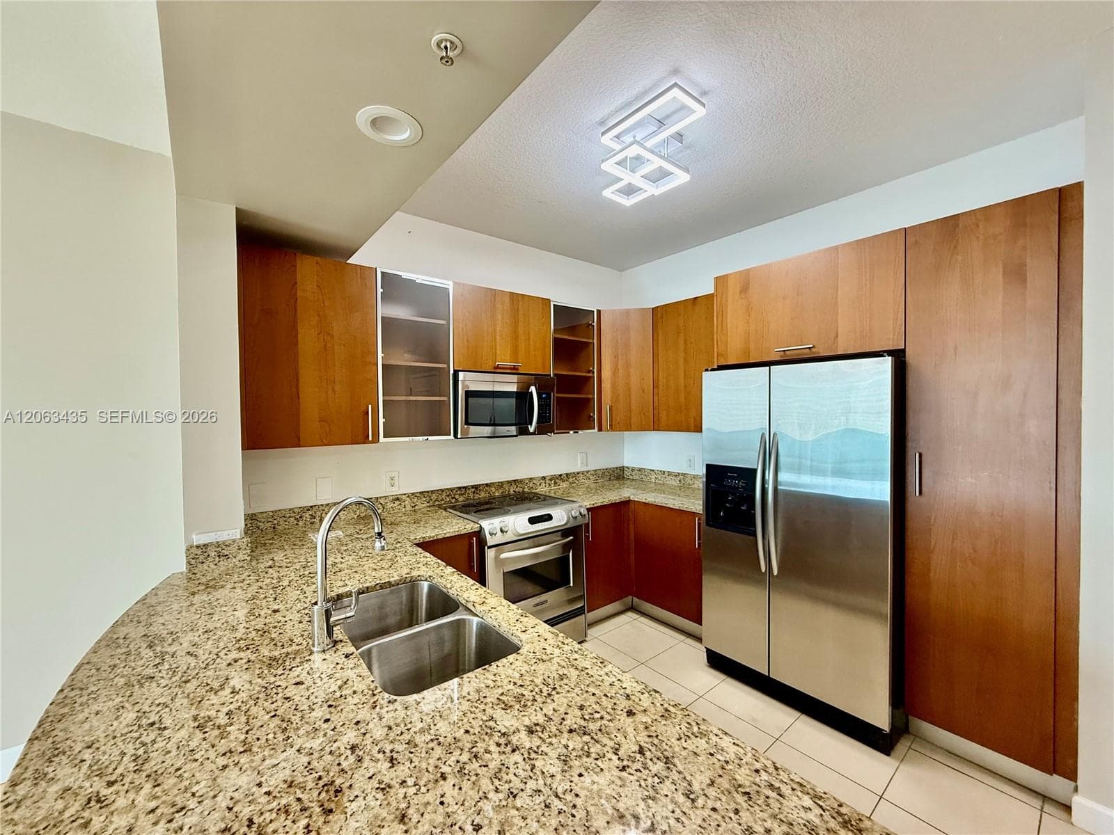 1945 S Ocean Dr 710 photo 8