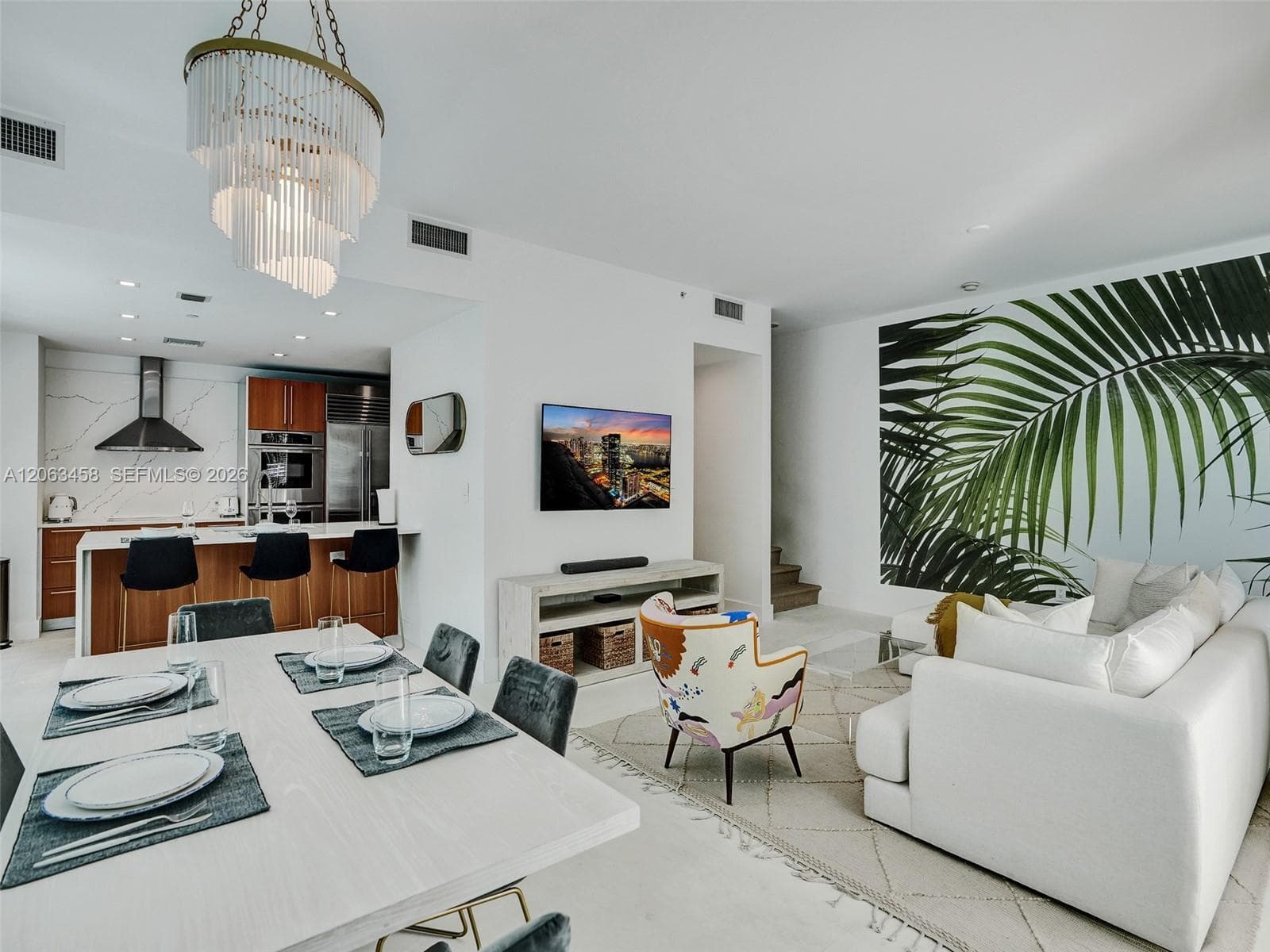 6103 Aqua Ave 107 photo 3