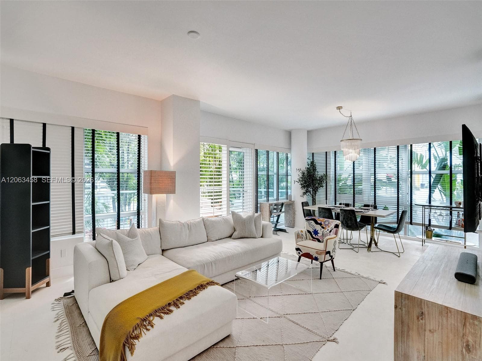 6103 Aqua Ave 107 photo 4