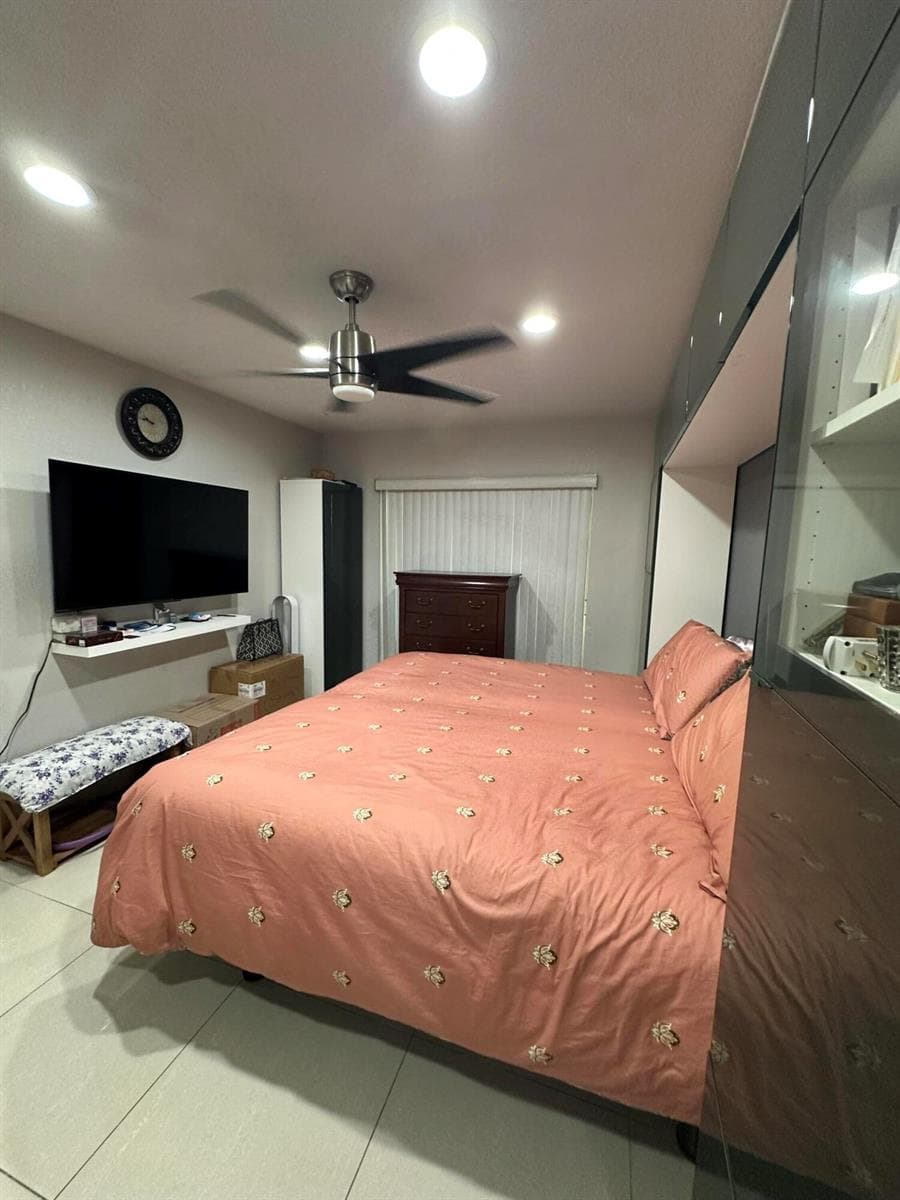 8 ELTON Place photo 12