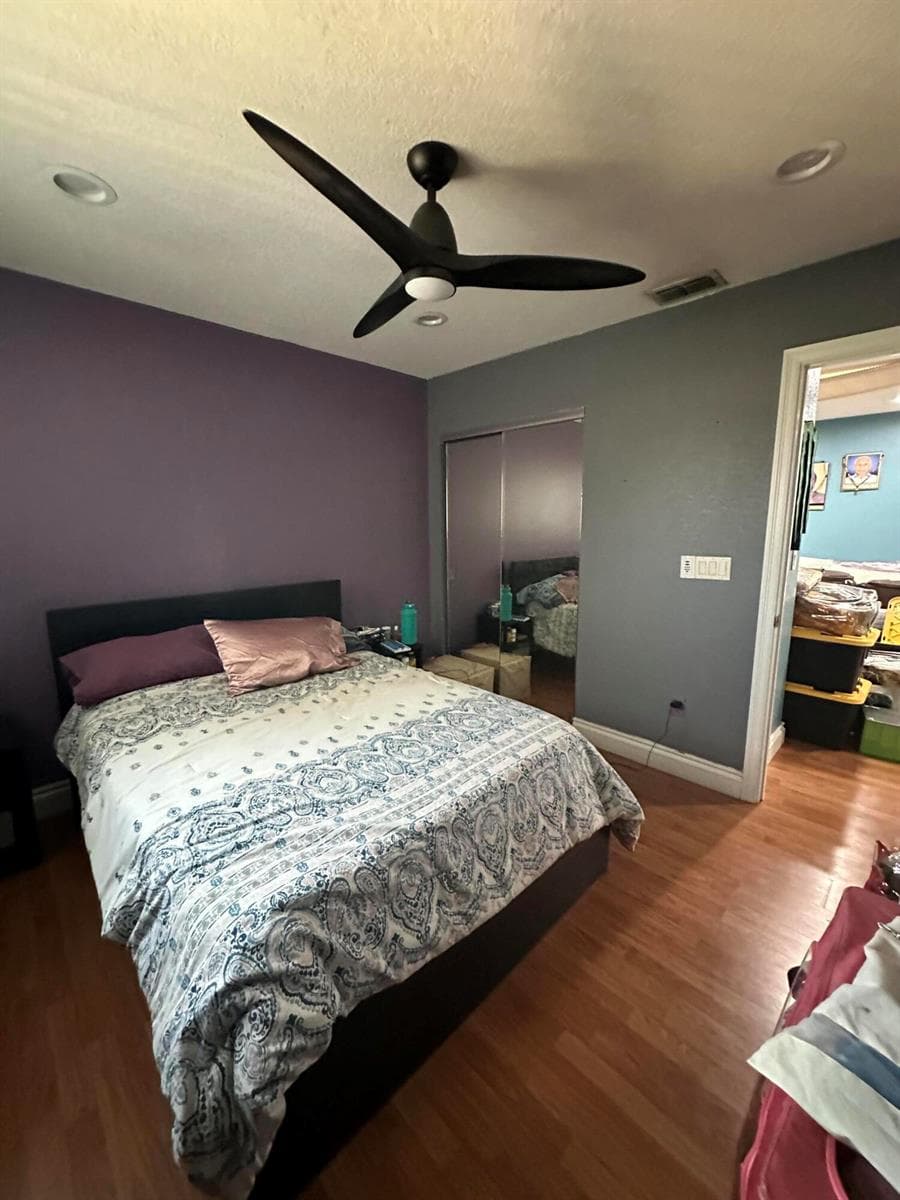 8 ELTON Place photo 15