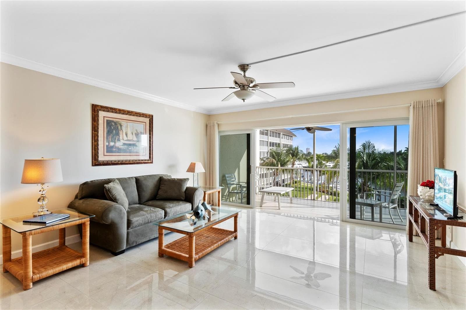400 N FEDERAL Highway 408 photo 8