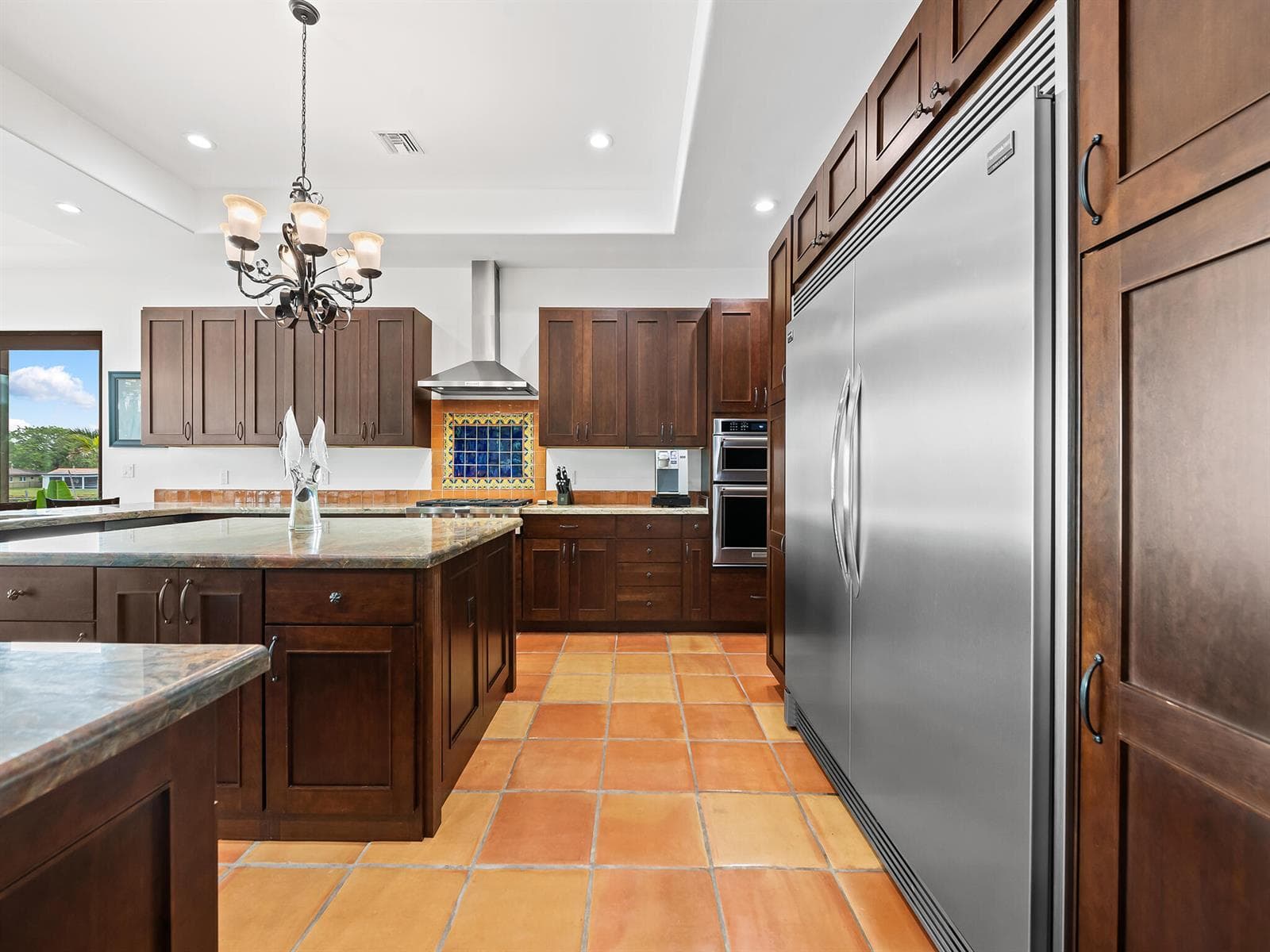 2101 MIDDLE RIVER Drive photo 15