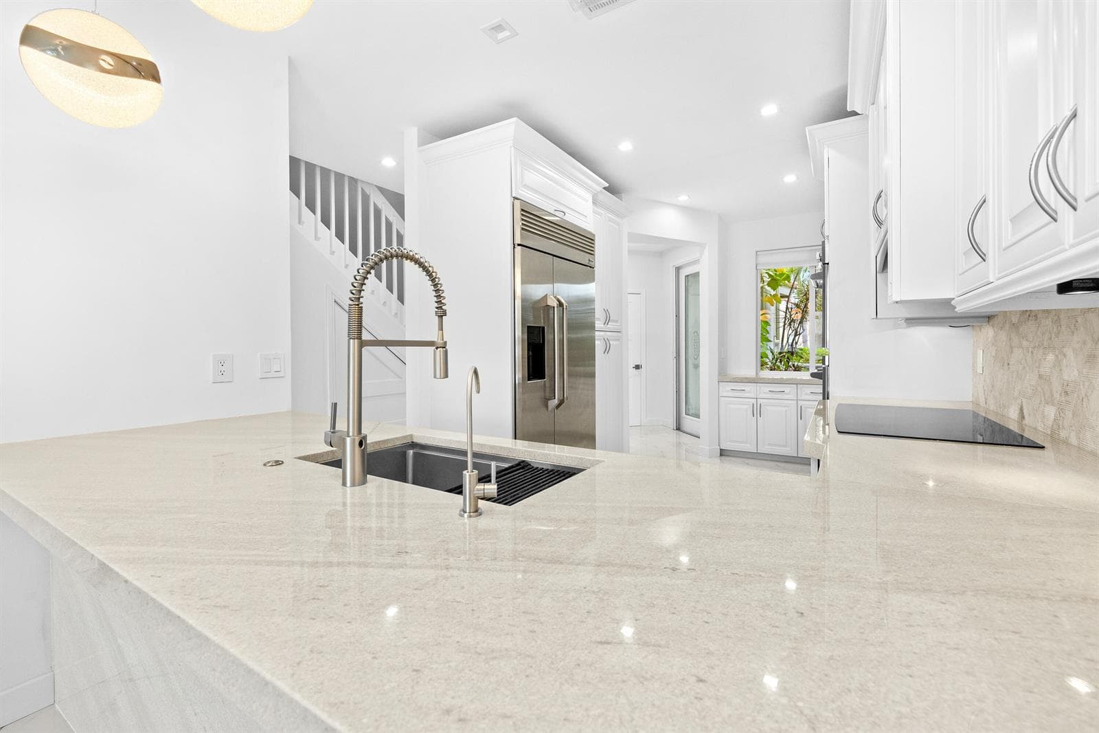 88 N Lakeshore Drive photo 13