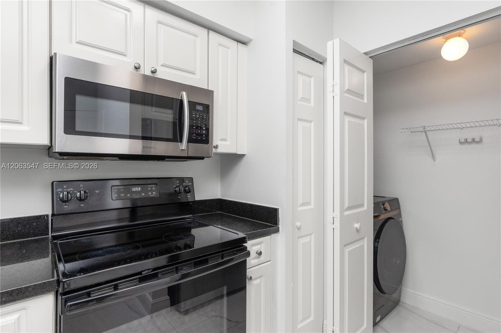 17100 N Bay Rd 1210 photo 11