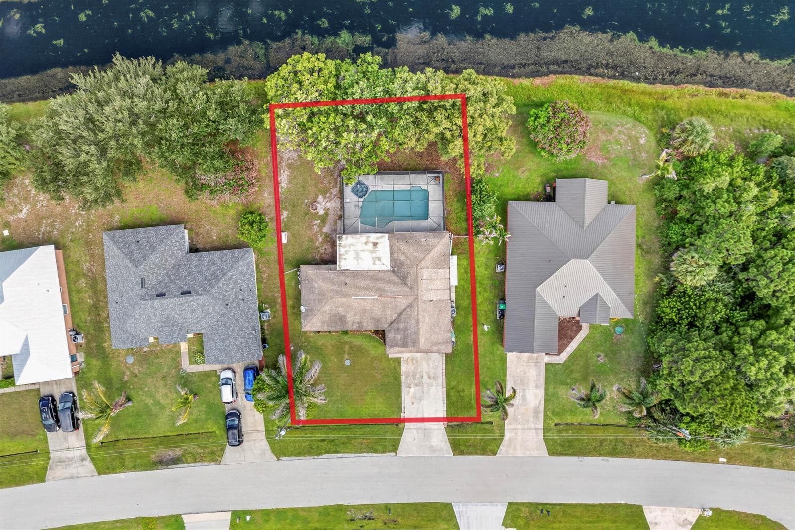 2081 SE SOUTH BUTTONWOOD Drive photo 17