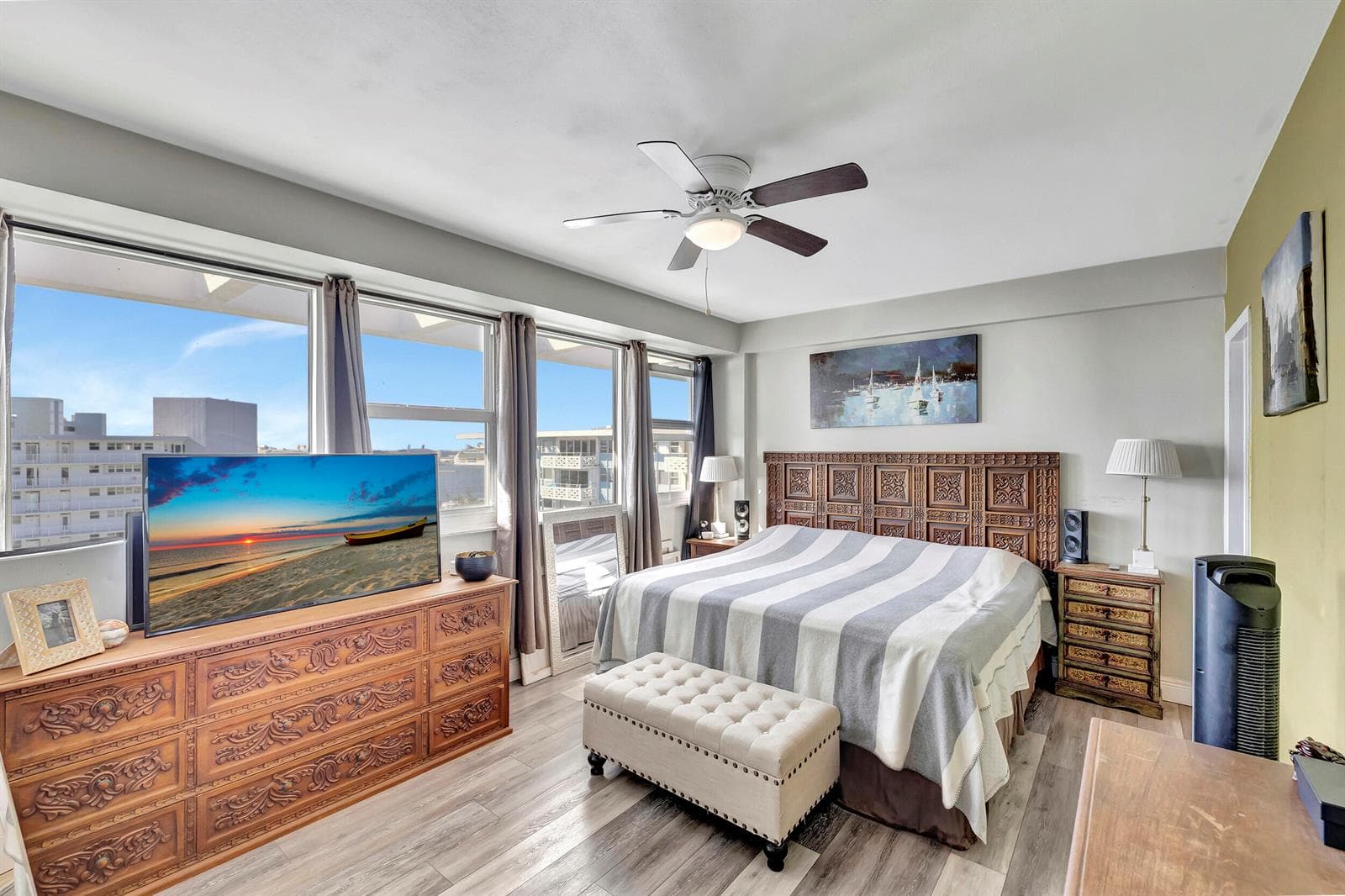 1900 S Ocean Drive 1702 photo 16