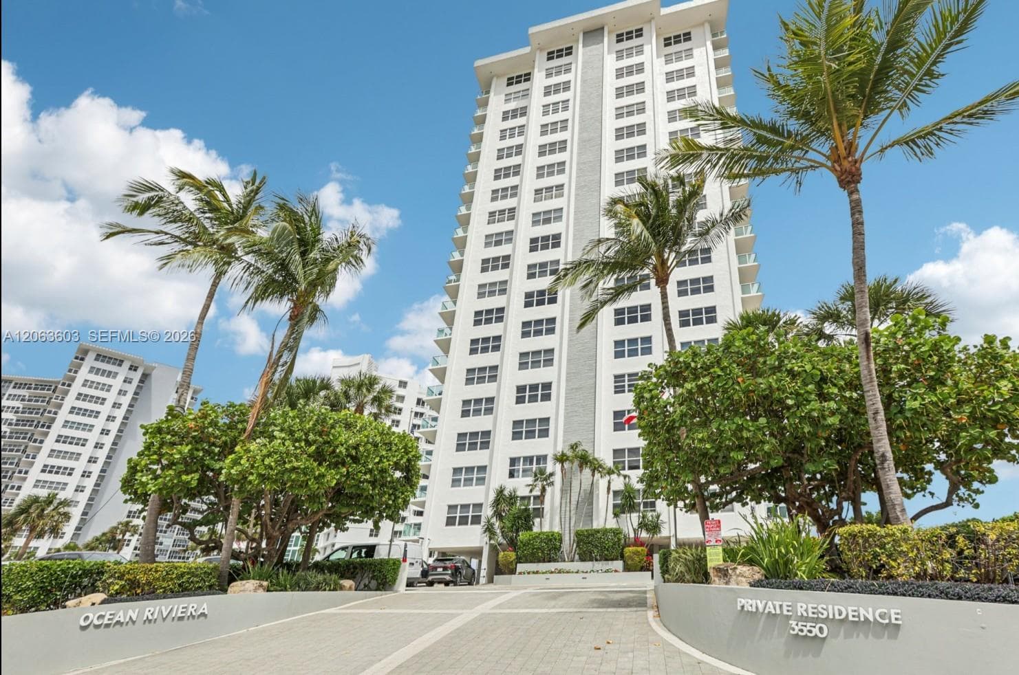 3550 Galt Ocean Dr 501 photo 4