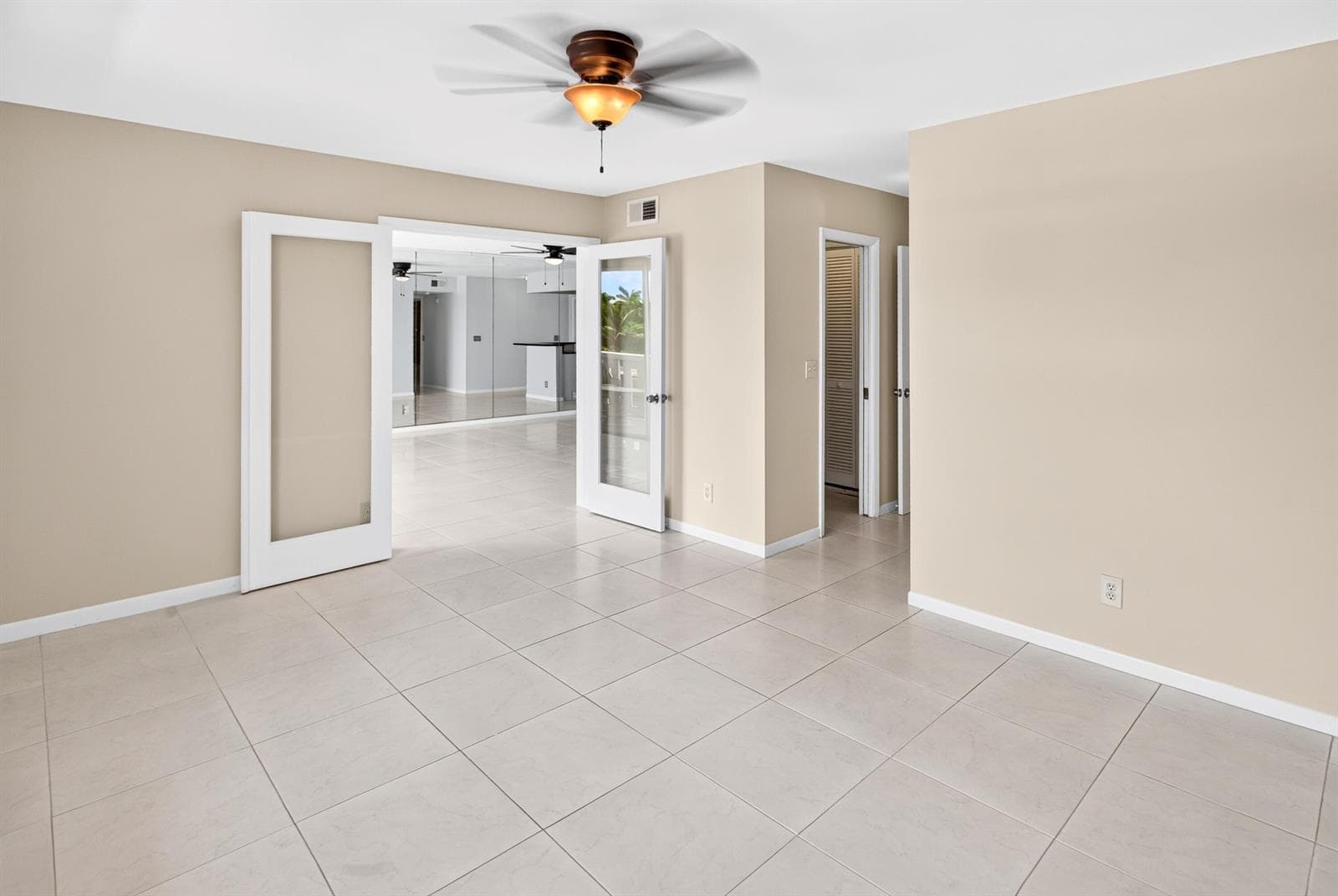 231 E Lantana Road 204 photo 23