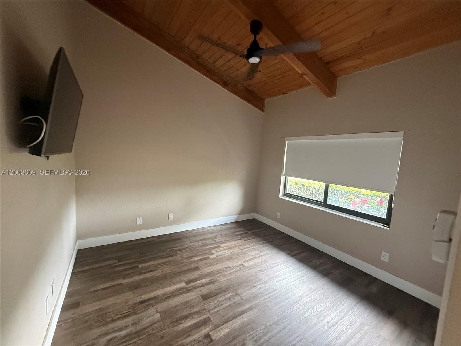 2645 S Parkview Dr 2645 photo 7