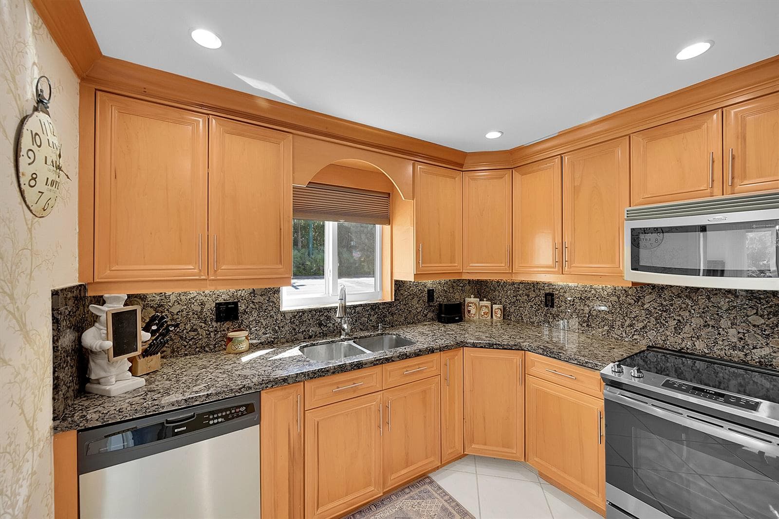 1702 S Ocean Boulevard 1 photo 16