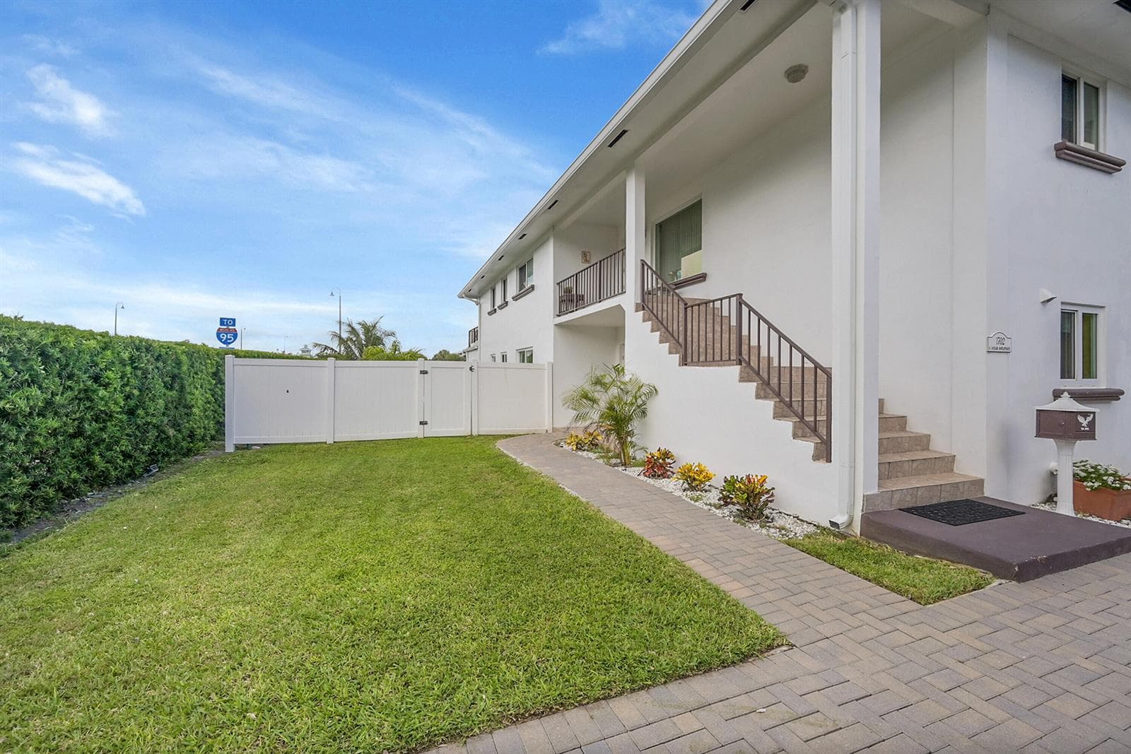 1702 S Ocean Boulevard 1 photo 4